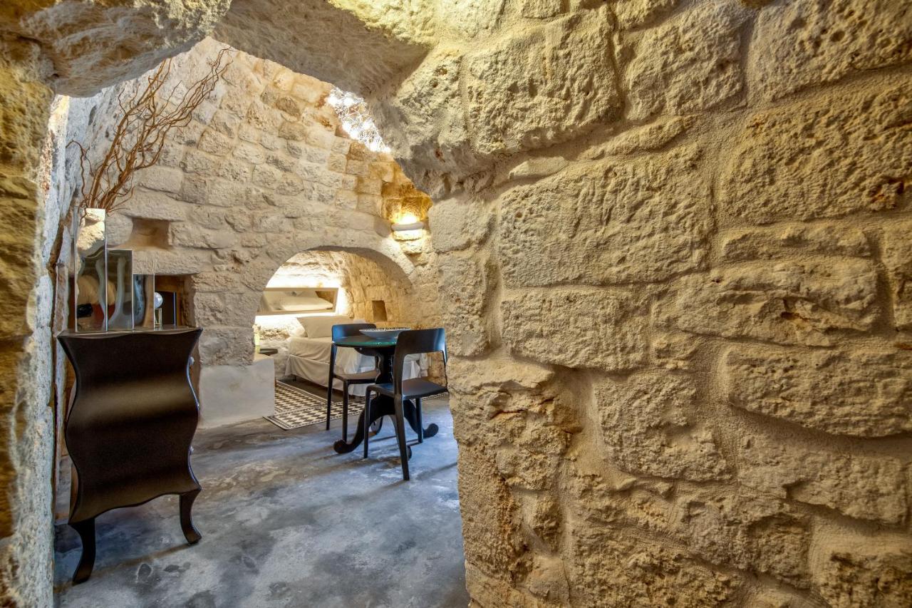 B&B Trulli Moonlight Da Grace Ostuni Exteriör bild