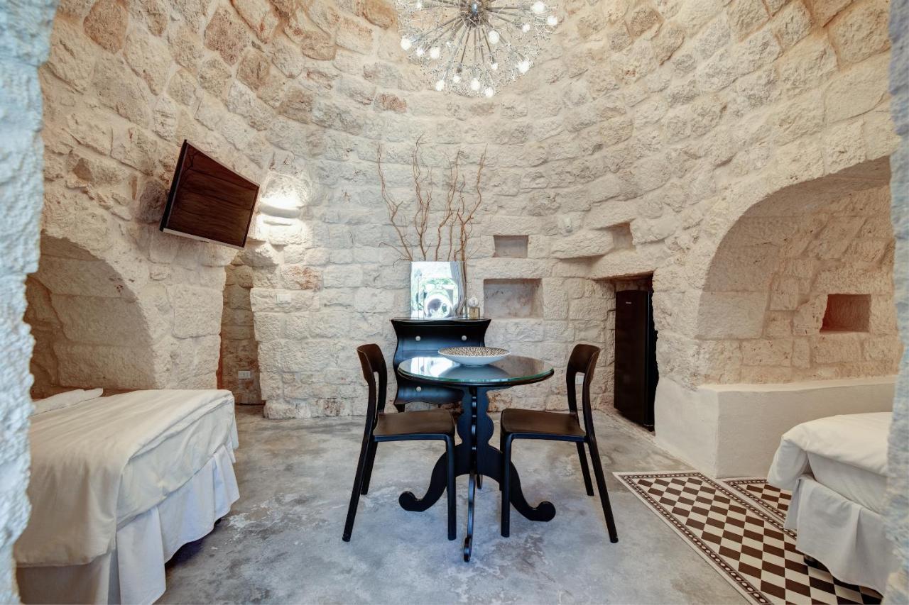 B&B Trulli Moonlight Da Grace Ostuni Exteriör bild