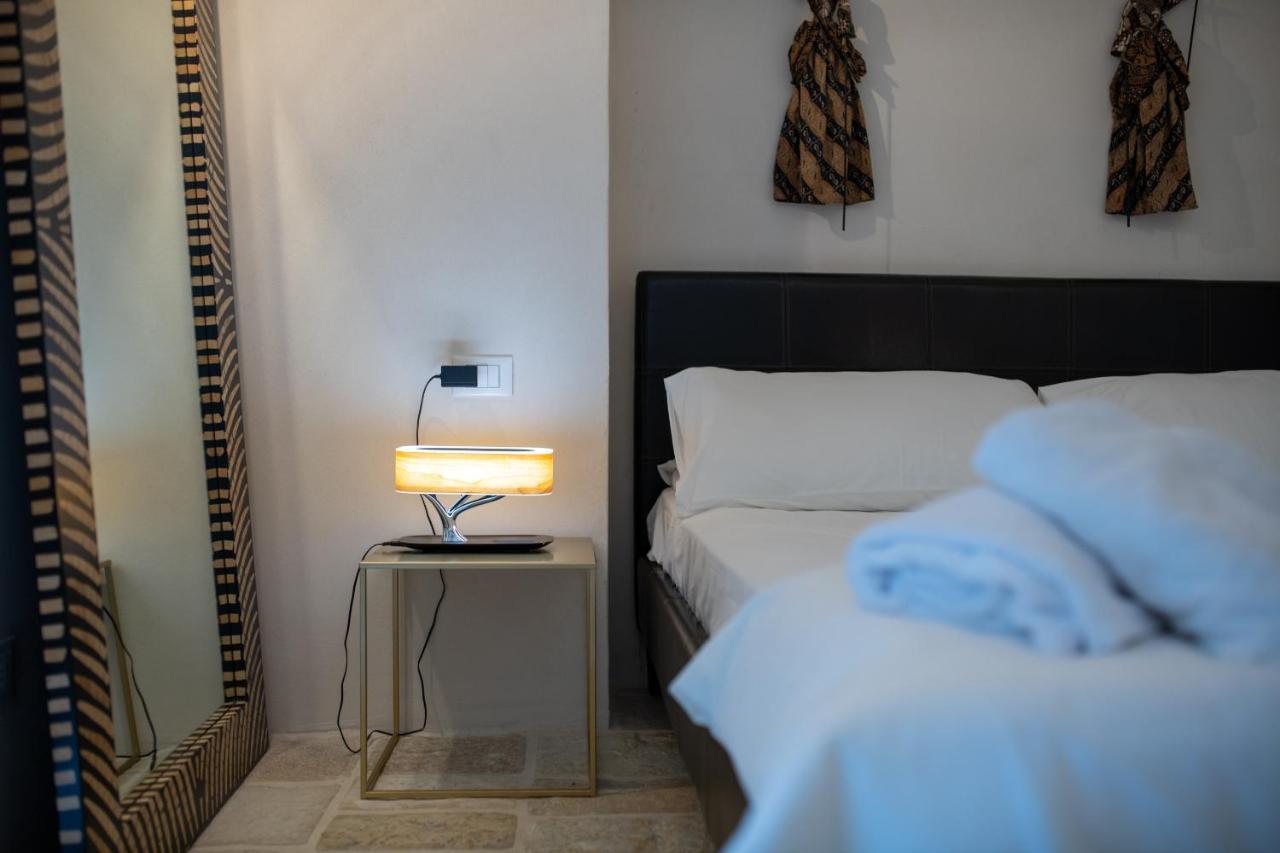 B&B Trulli Moonlight Da Grace Ostuni Exteriör bild
